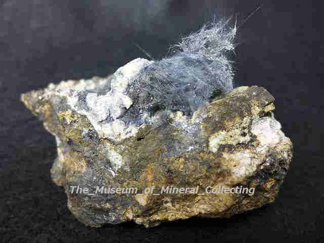 国産 ブーランジェ鉱 500g 秩父鉱山 Boulangerite_chichibu.jpg